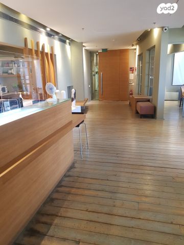 משרדים, הרצליה