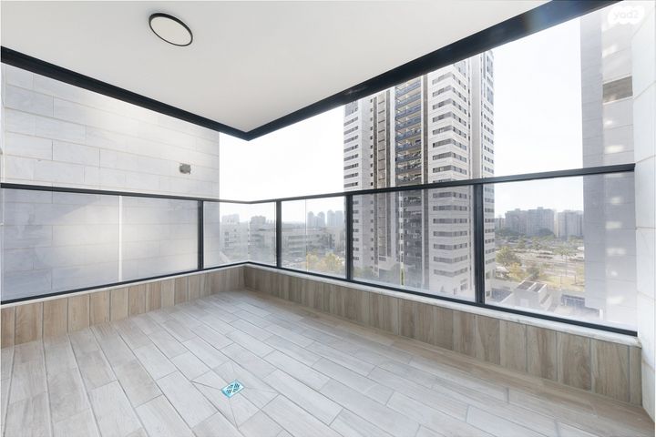 דירה, יצחק שמיר 5, רמת הדר, גבעת שמואל