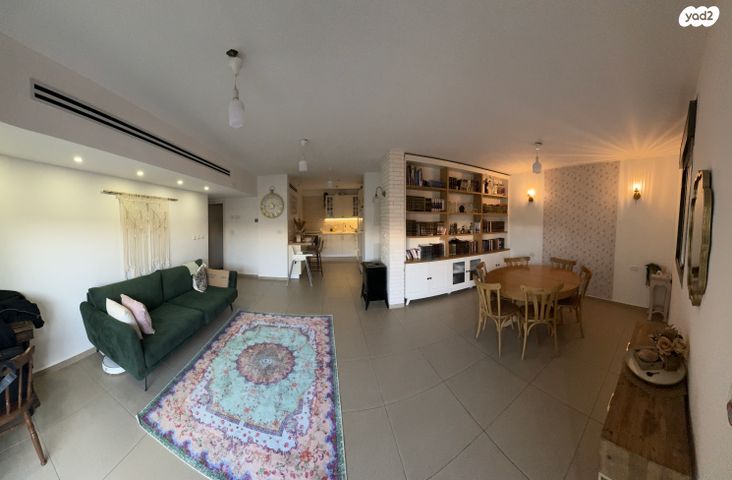 דירת גן, איבי נחל 1, אבני חפץ, אבני חפץ