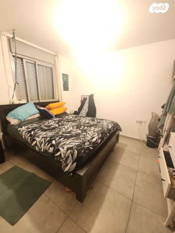 דירת גן, חריש