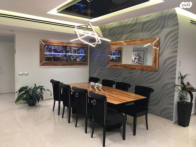 דירה, יצחק שדה 4, דרום מערב ותיק, בת ים