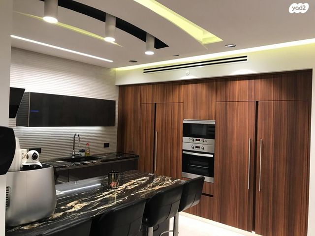 דירה, יצחק שדה 4, דרום מערב ותיק, בת ים