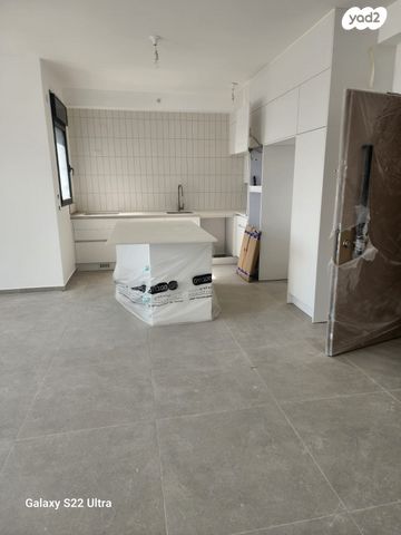 דירה, ירושלים 3, רוטשילד עצמאות, בת ים