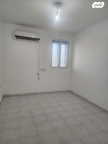 דירה, וילנה, משכנות, רמלה