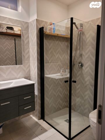 דירת גן, לב הפארק, רעננה