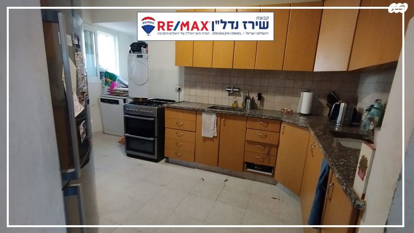 דירה, כ"ח באייר 31, אלון שבות, אלון שבות