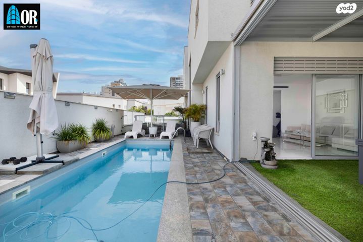 דו משפחתי, דרך חיים, ליכטנשטיין, באר יעקב