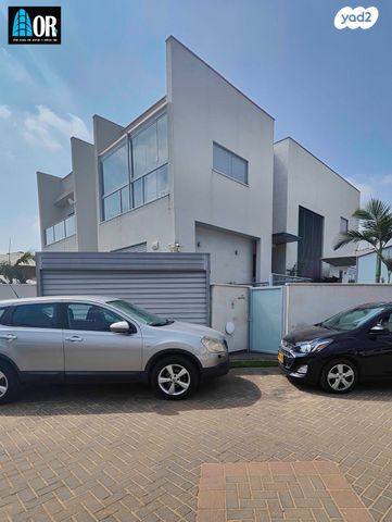 דו משפחתי, דרך חיים, ליכטנשטיין, באר יעקב