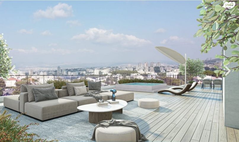 גג/ פנטהאוז, יותם 9, שמבור, חיפה