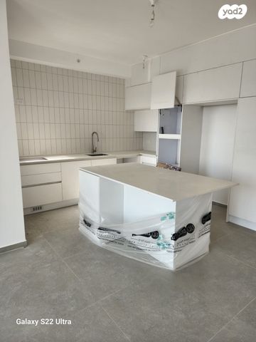 דירה, ירושלים 3, רוטשילד עצמאות, בת ים