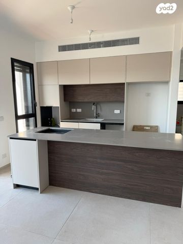 דירה, רמת השרון