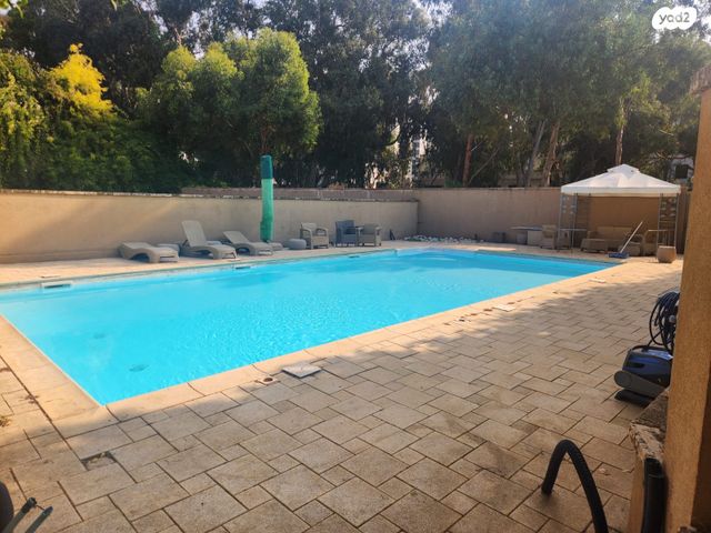 בית פרטי/ קוטג', הרצליה