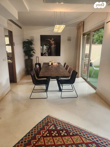 בית פרטי/ קוטג', שלונסקי 33, הרצליה פיתוח, הרצליה