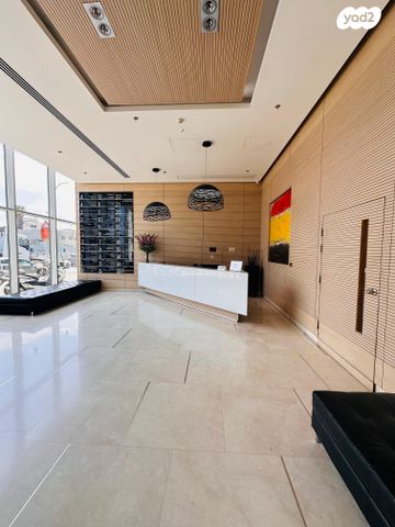 משרדים, הרכבת 58, תל אביב יפו