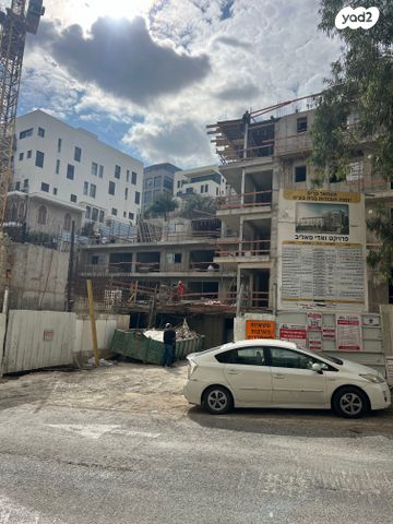 דופלקס, שיבת ציון 50, העיר התחתית, ואדי סאליב, חיפה