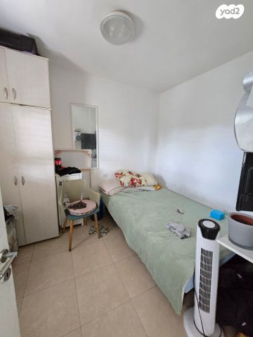 דירה, קהילת פראג, יוספטל, פתח תקווה