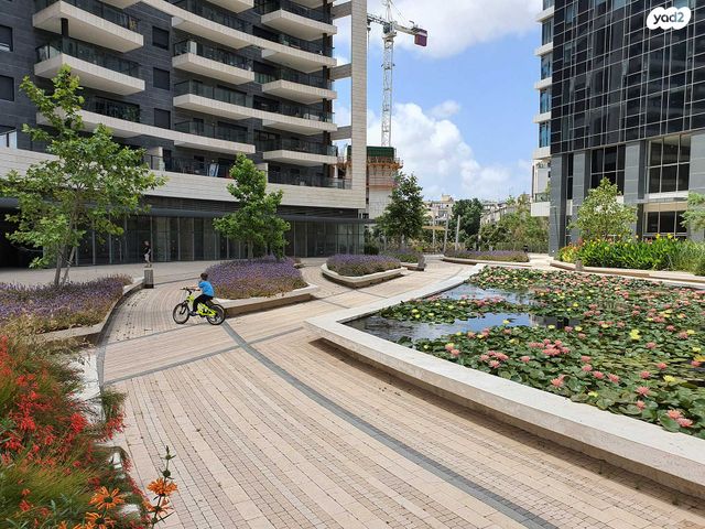 גג/ פנטהאוז, סיטי, גבעתיים