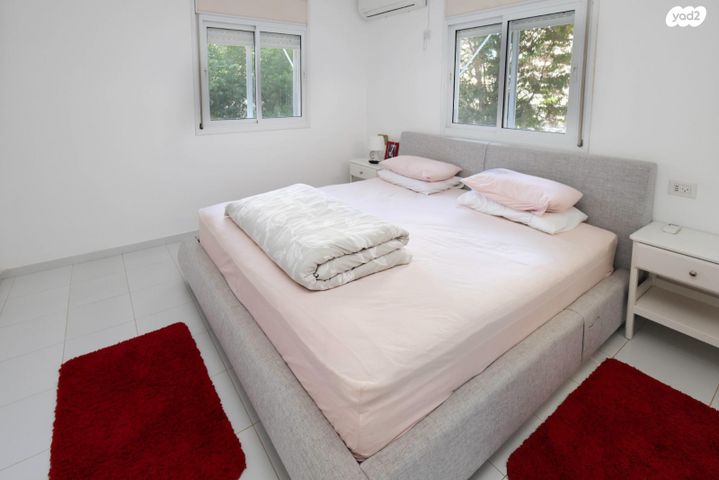 טריפלקס, הבריגדה היהודית, נתניה