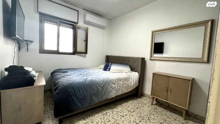 דירה, הפלמ"ח, יצחק רבין, מעלות תרשיחא