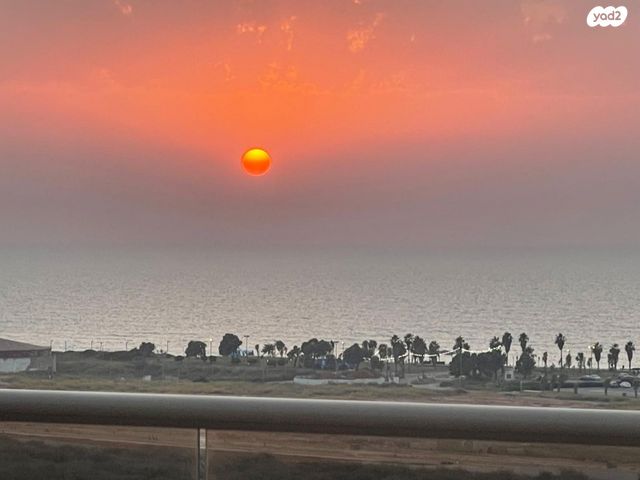 הגוש הגדול, רמת אביב החדשה, נופי ים