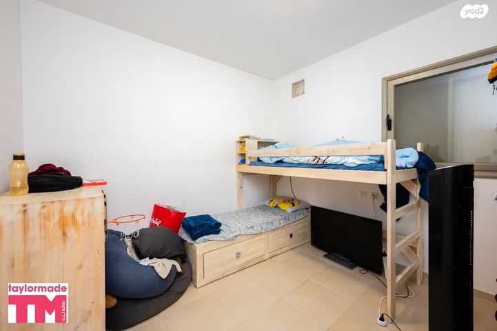 דירה, תל ימת כרכור, פרדס חנה כרכור