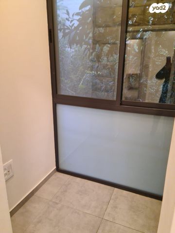 דירה, גבעת הורדים, רסקו, ירושלים