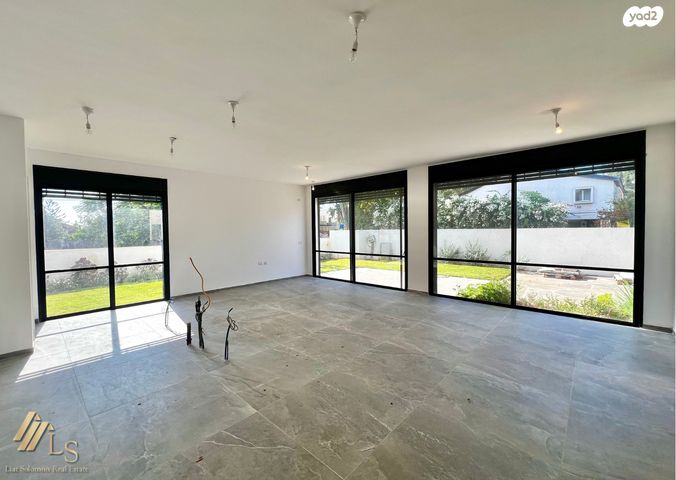 בית פרטי/ קוטג', פרדס חנה כרכור