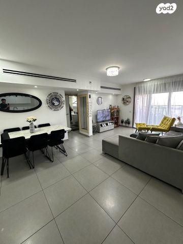 דירה, נופך 36, כרמי גת, קרית גת