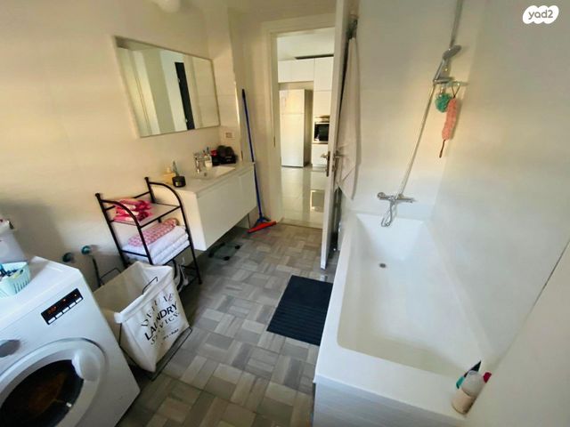 דירה, דרך עכו חיפה, מרכז העיר, סביניה, הוותיקה, קרית ביאליק