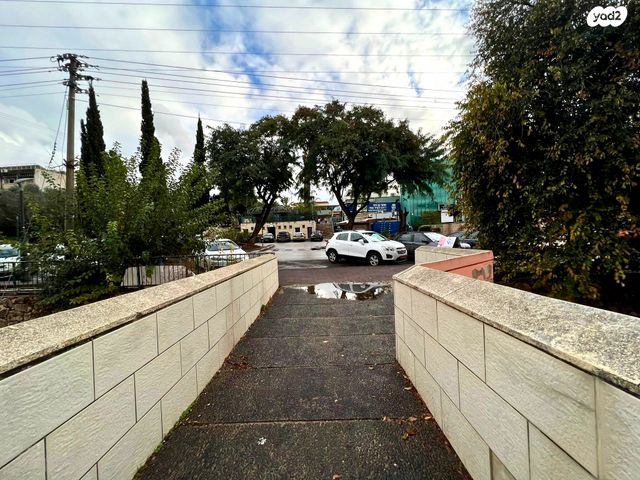 דירה, שכונה ותיקה - מרכז העיר, מעלות תרשיחא