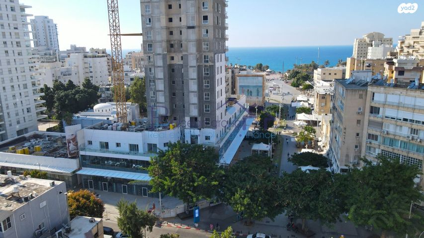 משרדים, הרצל 6, מרכז העיר דרום, נתניה