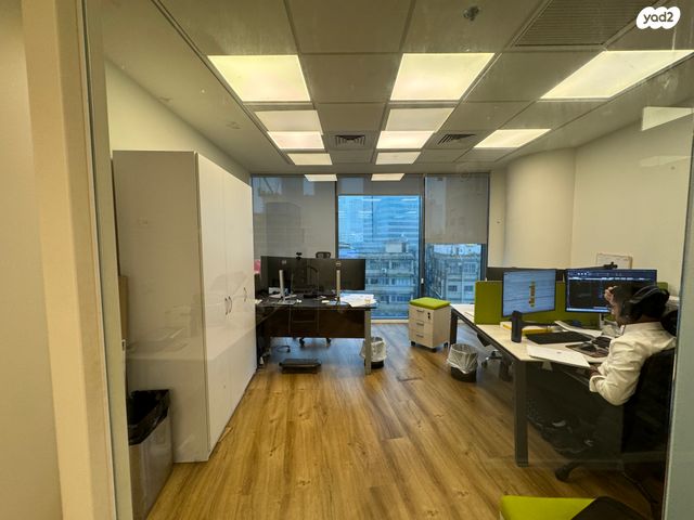 משרדים, תובל 40, בורסה, רמת גן