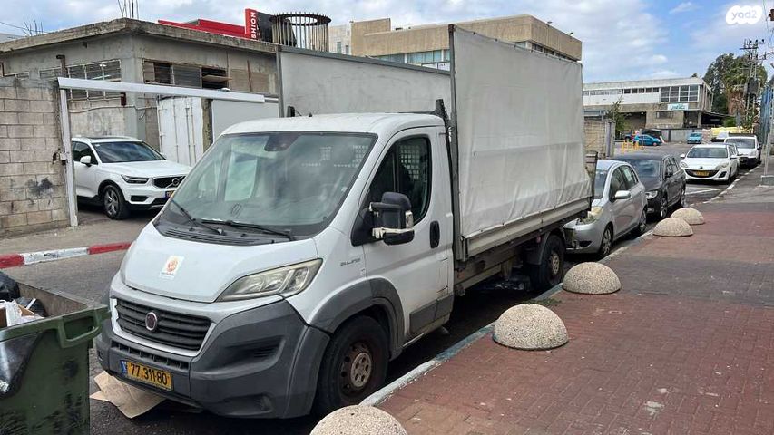 מודעת רכב פיאט