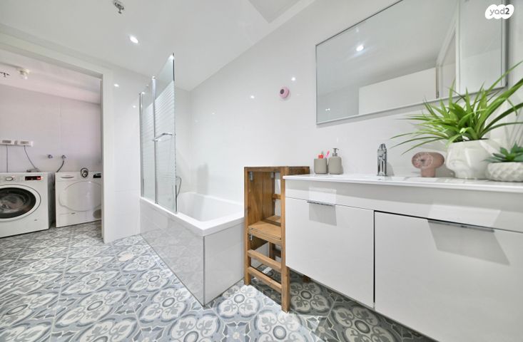 דירה, הלוחמות, נרקיסים, ראשון לציון