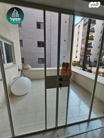 דירה, ארלוזורוב, מרכז דרום, רעננה