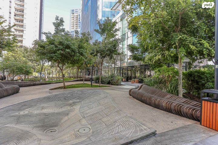 דירה, דרך מנחם בגין 144, מונטיפיורי, הרכבת, תל אביב יפו