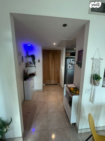 דירה, בורסה, רמת גן