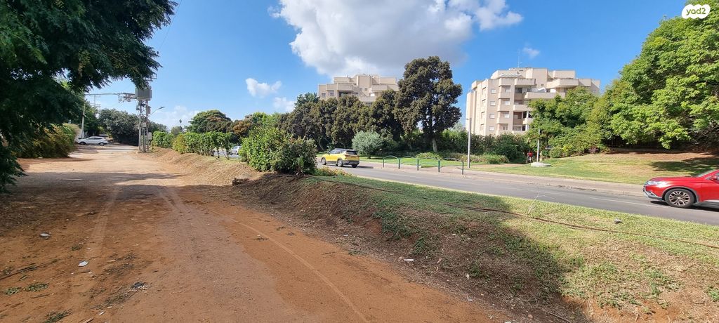 מגרשים, הרצליה