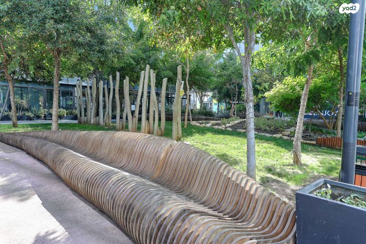 דירה, דרך מנחם בגין 144, מונטיפיורי, הרכבת, תל אביב יפו