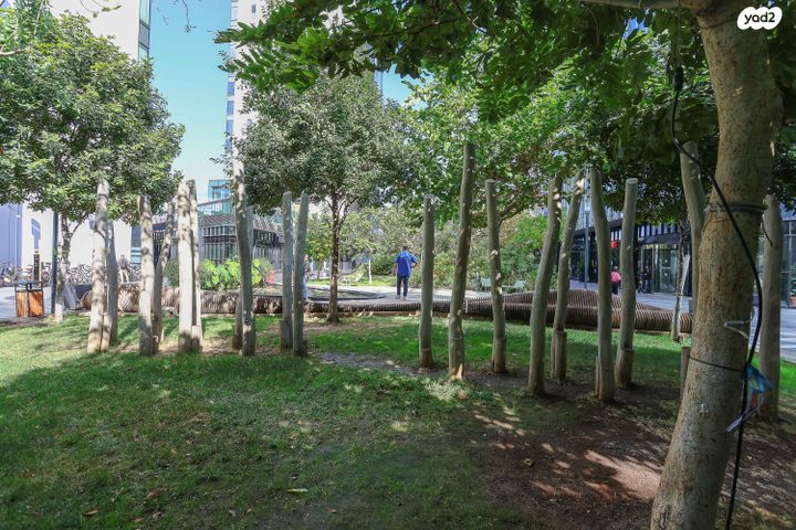 דירה, דרך מנחם בגין 144, מונטיפיורי, הרכבת, תל אביב יפו