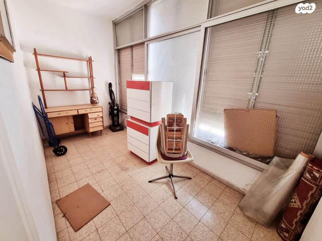 דירה, דב פרידמן, שכונת הראשונים, רמת גן