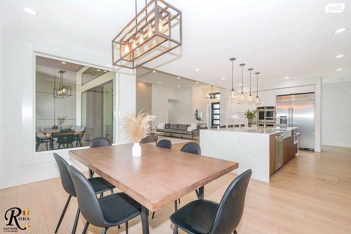 בית פרטי/ קוטג', סביון