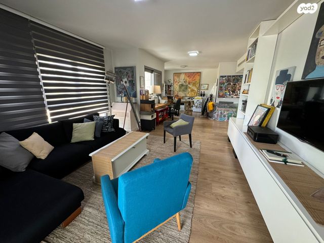 דירת גן, הרצליה