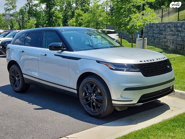 לנד רובר ריינג' רובר ולאר