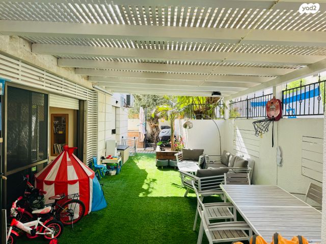 דירת גן, זכרון יעקב, הדר המושבות הותיקה / אם המושבות הותיקה, פתח תקווה