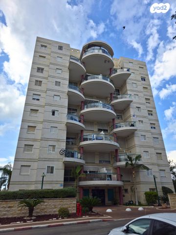 דירה, קרית ים