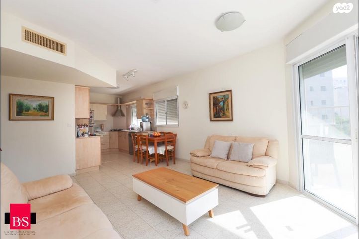 דירה, הגלעד 8, קרית השרון, נתניה