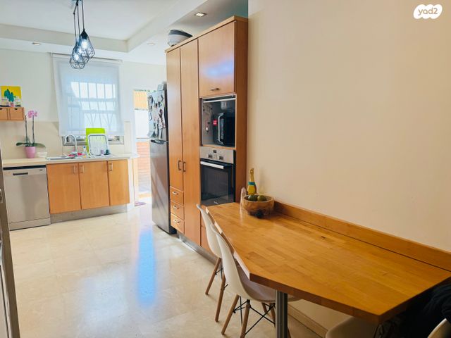 דירת גן, זכרון יעקב, הדר המושבות הותיקה / אם המושבות הותיקה, פתח תקווה