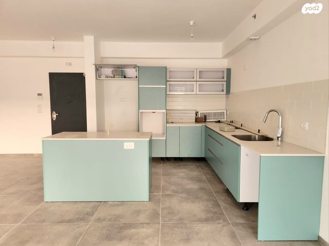 דירת גן, דבורה הנביאה, גני צהלה, רמות צהלה, תל אביב יפו