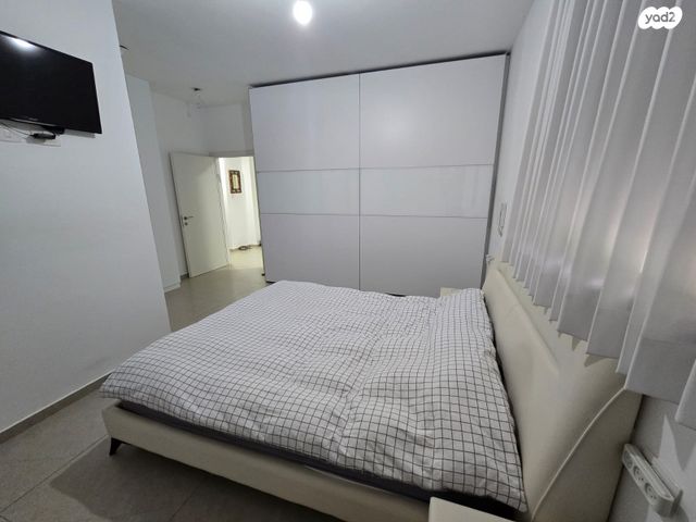 דירת גן, ערד